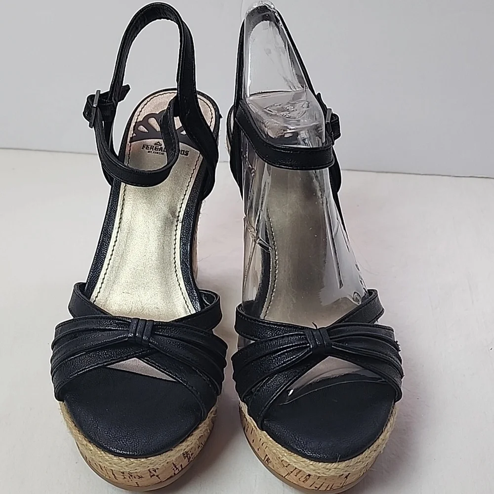 NWT Fergalicious By Fergie Black Wedge Sandals Size 6 4.5